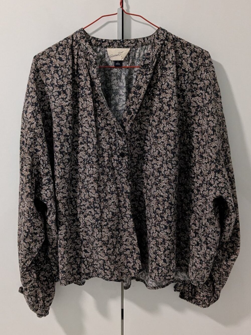 Universal Thread Flowered Boho Peasant Top